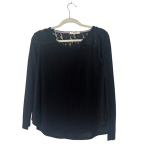 Elegant Black Lace Women's Long Sleeve Top
